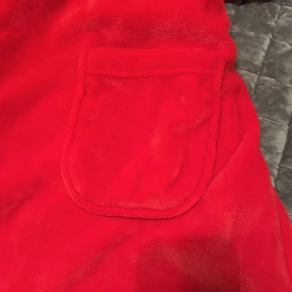 Cozy Red Robe - Picture 7 of 8